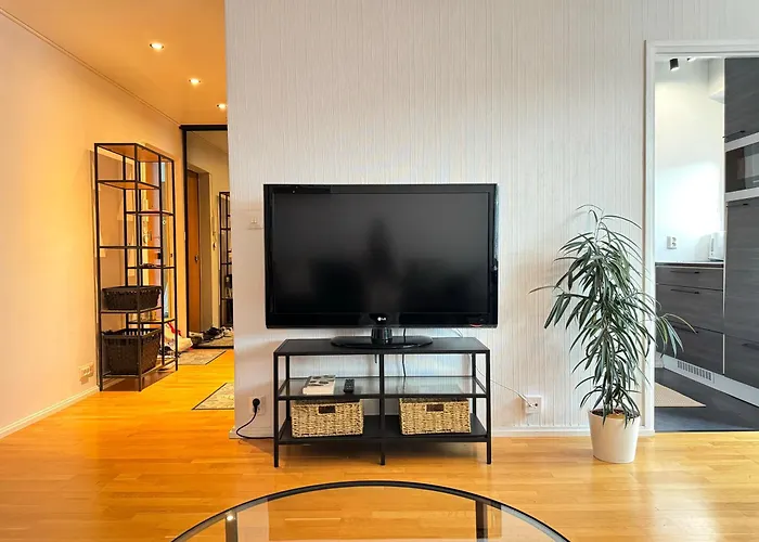 Downtown Cozy Flat With Balcony 45m2 Turku