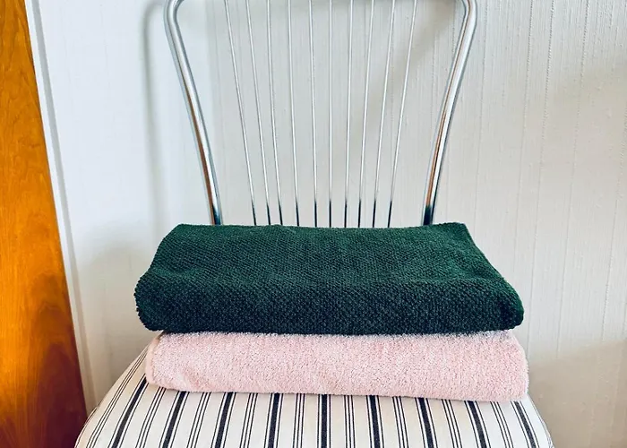 Downtown Cozy Flat With Balcony 45m2 Turku